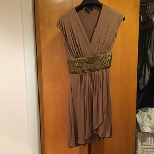 Beautiful dress with built in gold belt